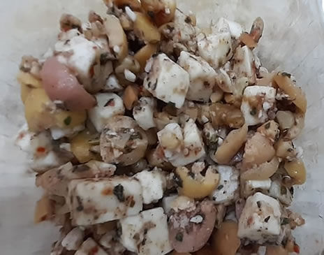 Girit mezeleri